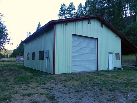 3rd image of 18899 N Highway 21