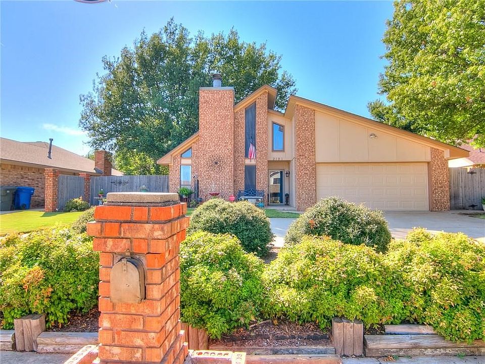1st image of 2101 Yellowstone Dr
