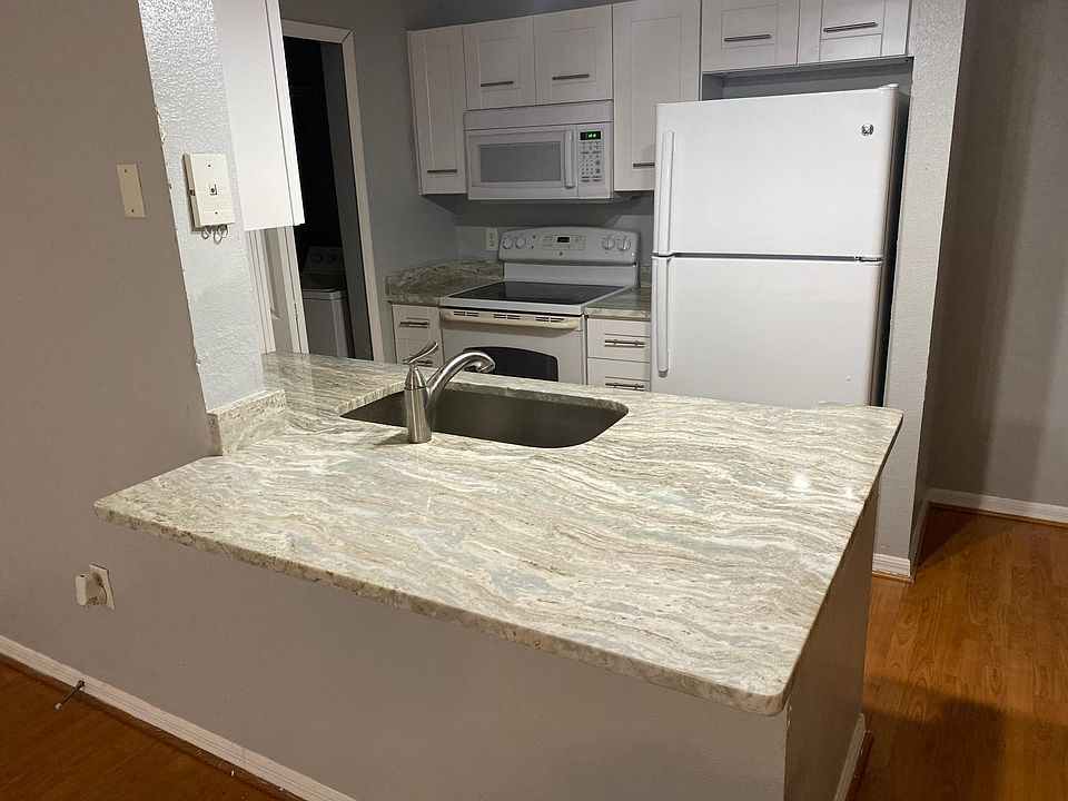 1st image of 1910 E Palm Ave APT 11112