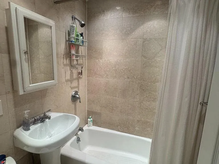 171 E 77th St #2B — Photo 7