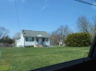 43022 N Lake Ave, Antioch, IL 60002