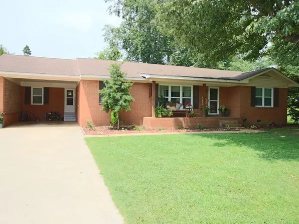 363 Armory St, Huntingdon, TN 38344