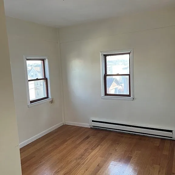 42 Barry St #2 — Photo 6