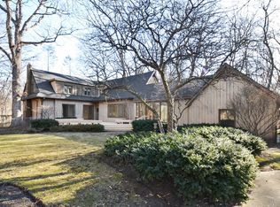 1302 N Green Bay Rd, Lake Forest, IL 60045