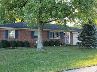 411 Mills Ln, New Albany, IN 47150