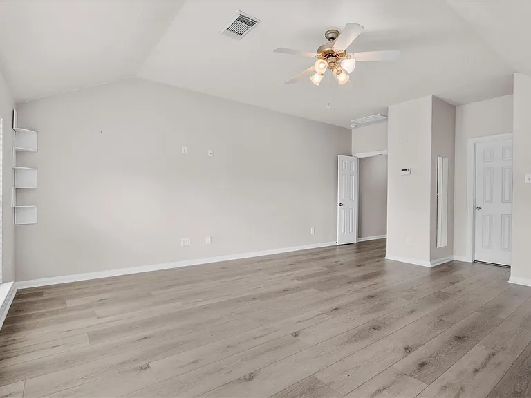 25609 Peppermill Creek Dr — Photo 34