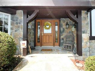 1871 Highpointe Ln, Allison Park, PA 15101