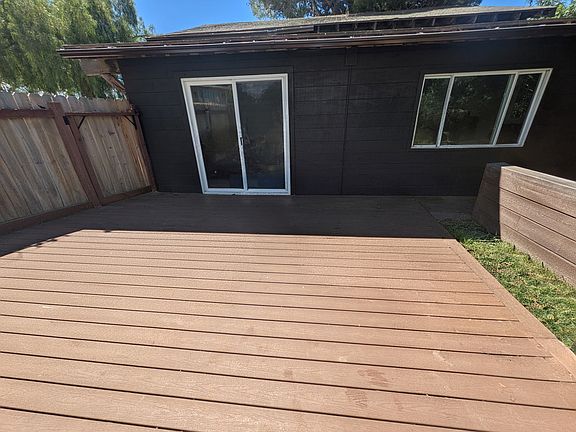 3rd image of 2433 Bella Vista Dr #B