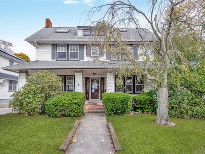73 Peterson Place, Lynbrook, NY, 11563