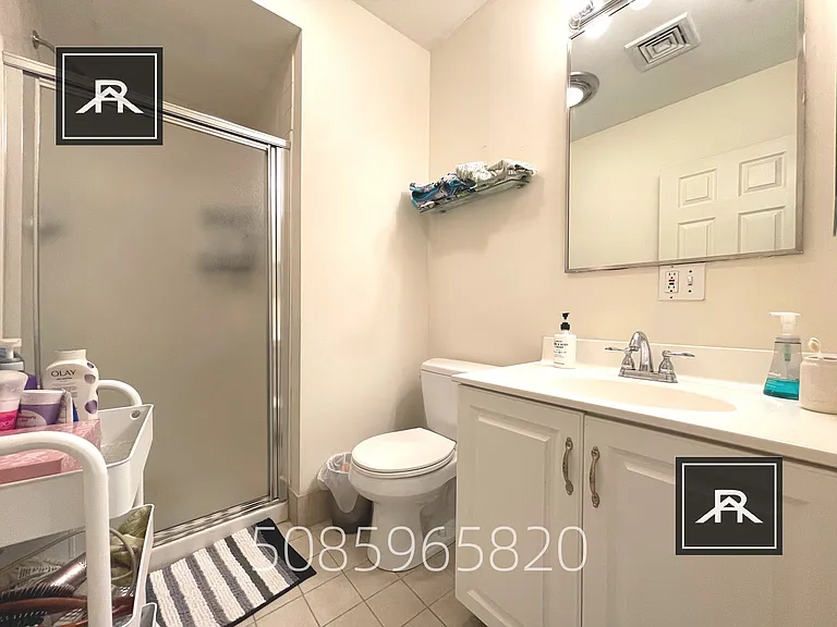 6 Davis Ave #3B — Photo 4