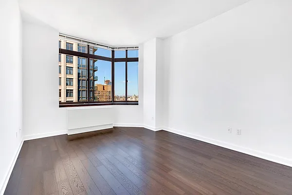 Rented by Cooper & Cooper Real Estate | media 6