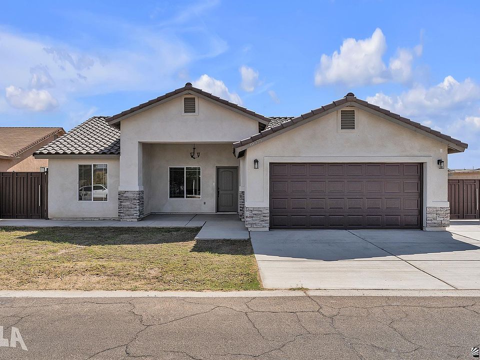 1st image of 10575 E Sapphire Dr