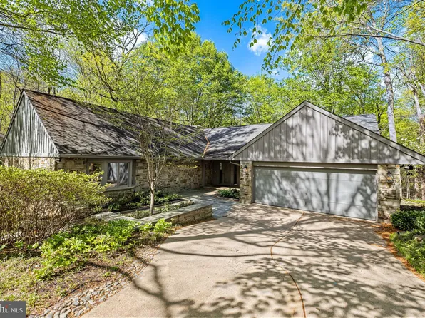 2436 Still Forest Rd, Baltimore, MD 21208