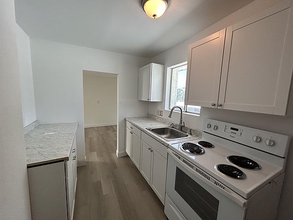 2nd image of 1225 E New Haven Ave #2