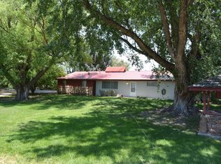 202 Willow Ln, Aztec, NM 87410