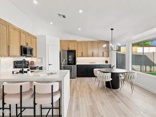 8123 E DES MOINES Street, Mesa, AZ 85207
