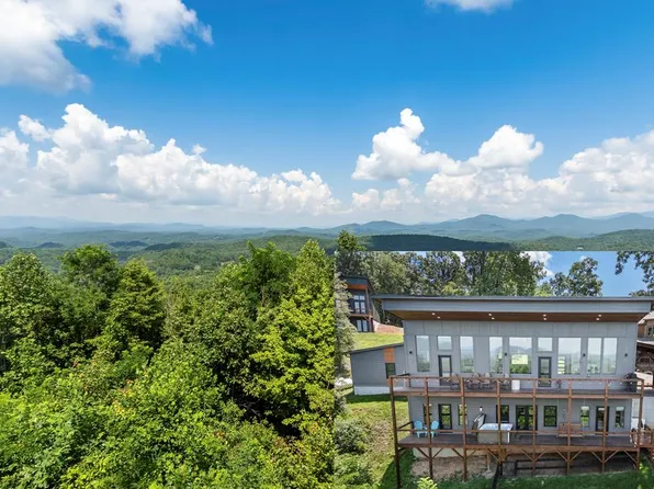 595 Big Sky Dr, Murphy, NC 28906