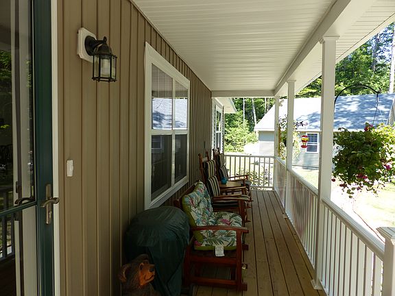 Easy care vinyl siding