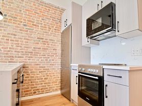 437 Irving Ave, Brooklyn, NY