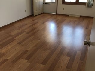 26 Brighton Cir, Appleton, WI 54915