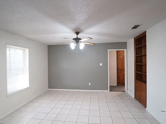 2nd image of 110 Black Forest Dr