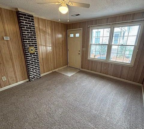 2nd image of 404 W Hampton Ave #3