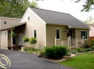 3660 Alida Ave, Rochester Hills, MI 48309