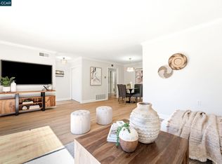 1109 Golden Rain Rd APT 3, Walnut Creek, CA 94595