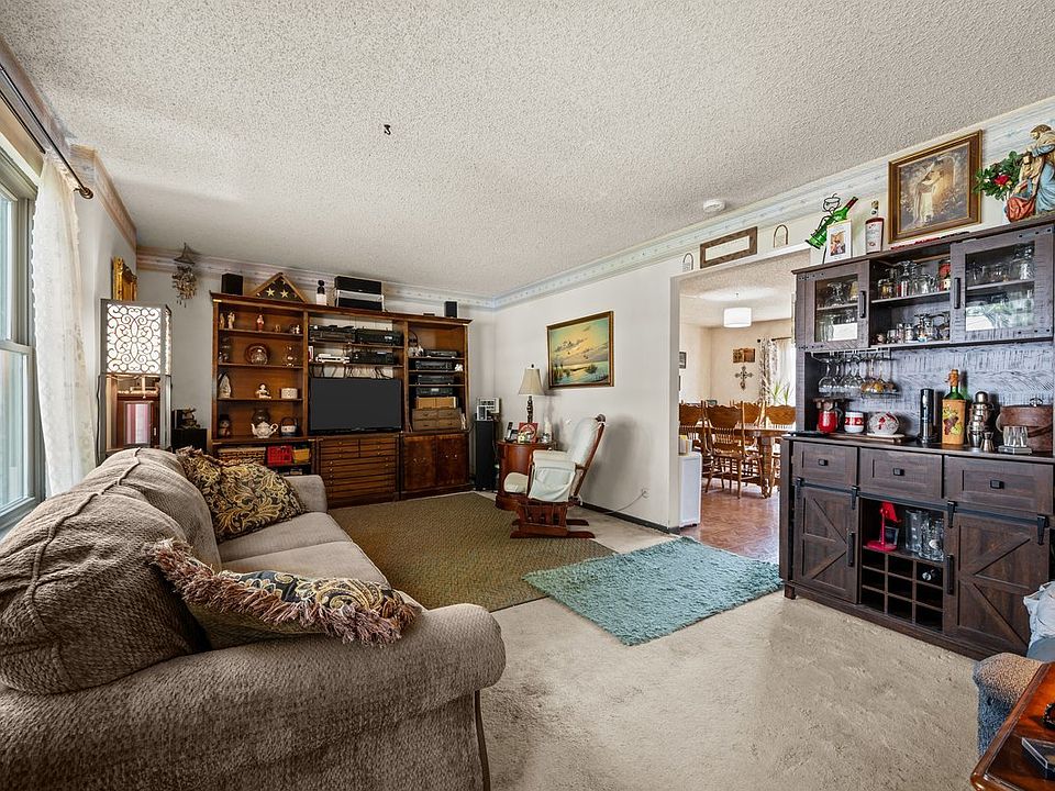 205 Robbin Dr, Romeoville, IL 60446 | Zillow
