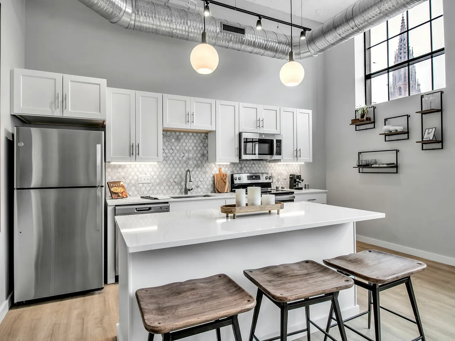 Trico Building Apartments — Photo 4