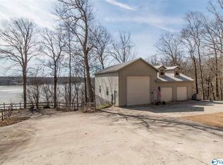 9578 Curtis Rd, Athens, AL 35614