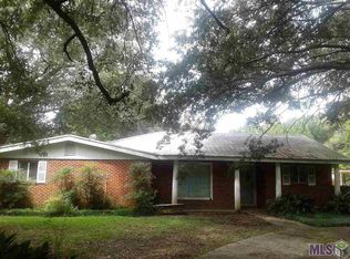 927 Sunshine Dr, Baker, LA 70714
