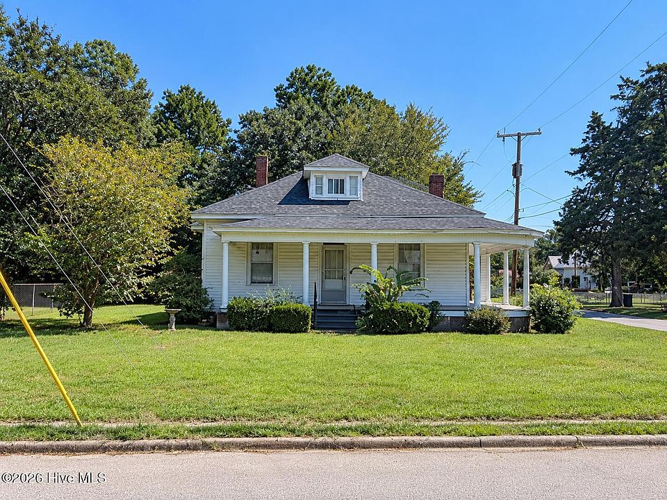 1st image of 303 S Main Street