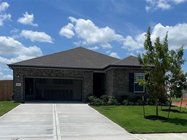 3118 Tanzanite Chase Dr, Angleton, TX 77515