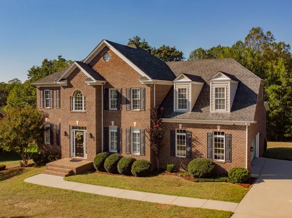 1029 Creek Bend Ln, Forest, VA 24551