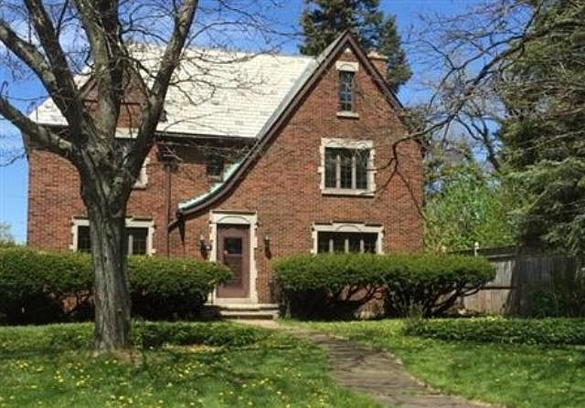 1st image of 354 Depew Ave