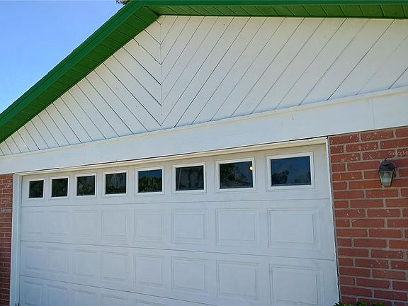 3rd image of 602 Bay Lake Trl