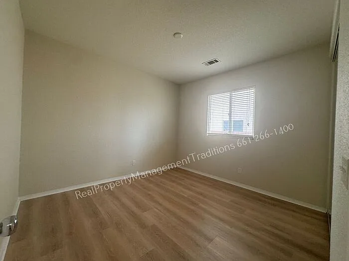 44248 27th St E — Photo 7