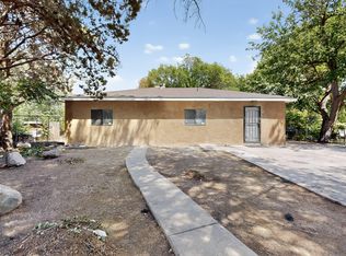 1160 Pine Ct SE, Los Lunas, NM 87031