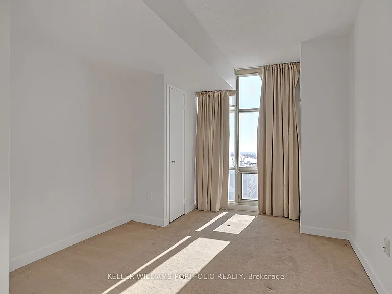 10 Navy Wharf Ct #2910 — Photo 17