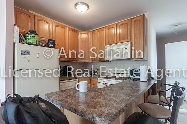 Rented by Citi Zone Realty | media 17