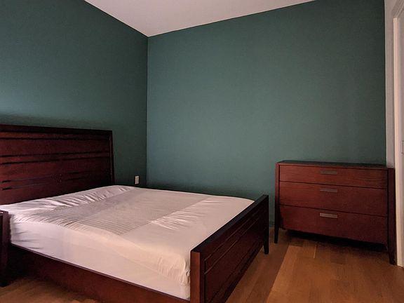 5th image of 1 Hawthorne St Unit 9B