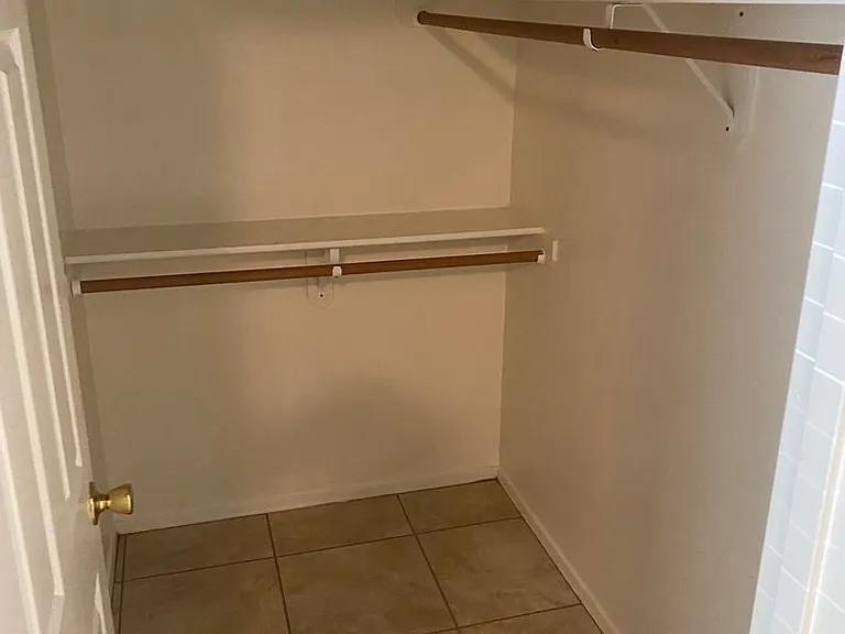1415 E Elm St #1 & 2 — Photo 9