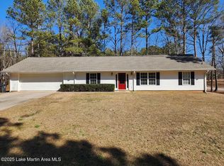 30 Walkabout Ranch Rd, Daviston, AL 36256