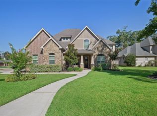 100 Inverness Dr, Montgomery, TX 77356