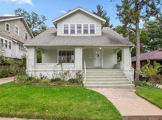 516 Diamond Ave NE, Grand Rapids, MI 49503