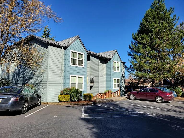 South Vista Apartments — Photo 33