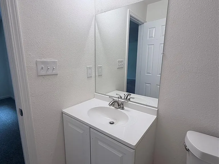 5011 Brisbane Dr — Photo 16