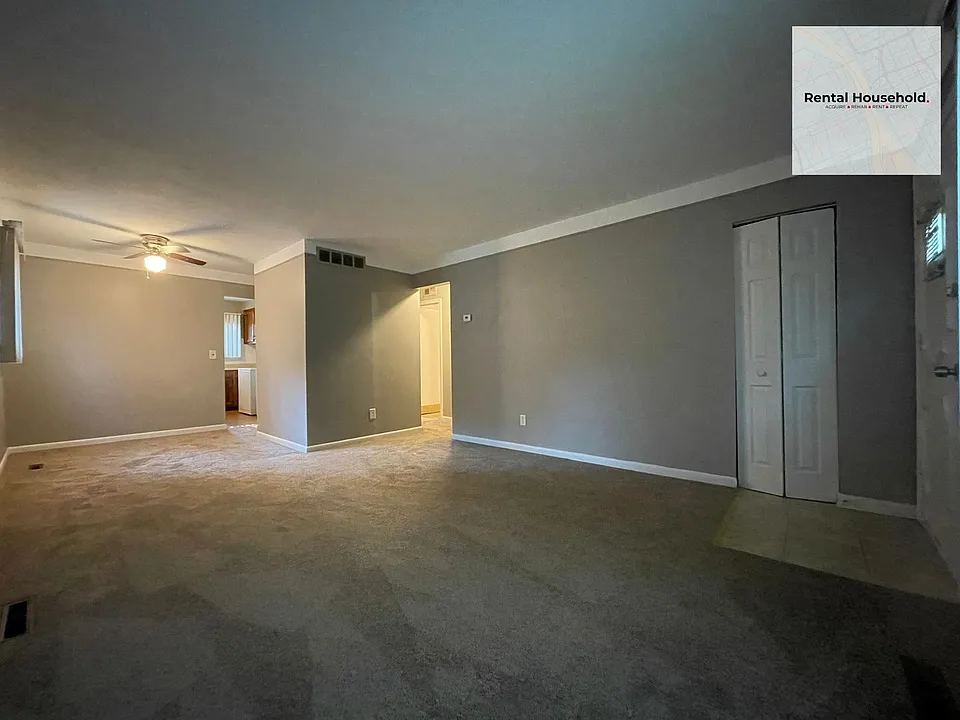 4471 Croissant St
