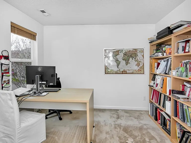 10251 NE Okanogan St — Photo 12